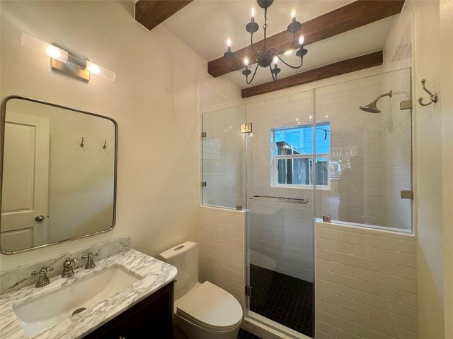 916 W Melwood Street, Houston, TX 77009