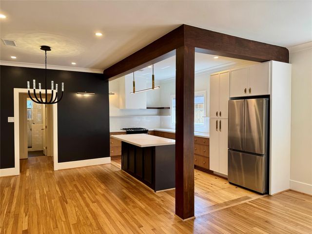 916 W Melwood Street, Houston, TX 77009