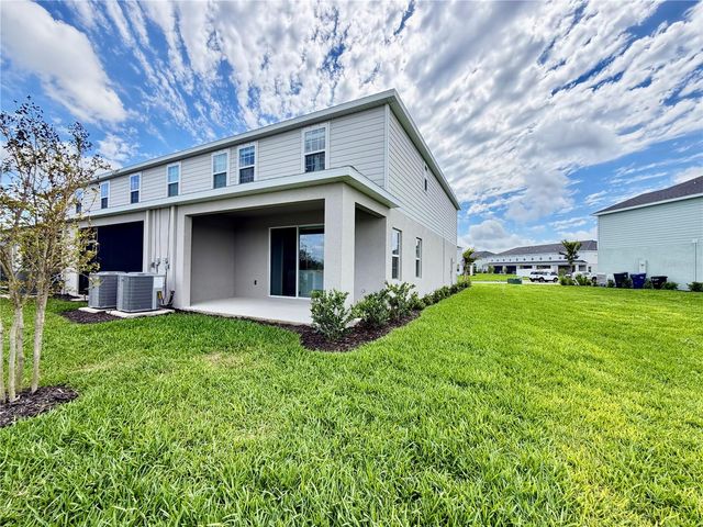 12378 AMBER CREEK CIRCLE, Lakewood Ranch, FL 34211