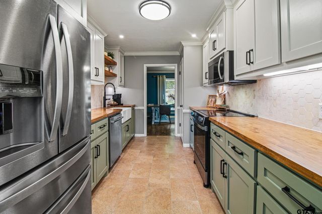 312 Clemson Dr, Tyler, TX 75703