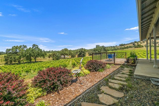 12200 Shenandoah Rd, Plymouth, CA 95669