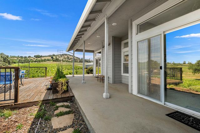 12200 Shenandoah Rd, Plymouth, CA 95669