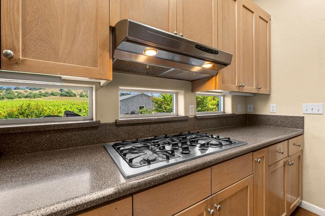 12200 Shenandoah Rd, Plymouth, CA 95669