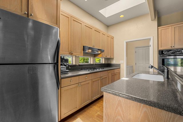 12200 Shenandoah Rd, Plymouth, CA 95669