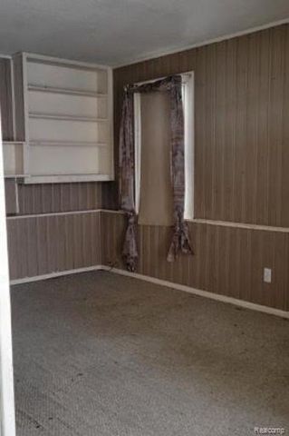 27182 Spring Arbor Drive, Southfield, MI 48076