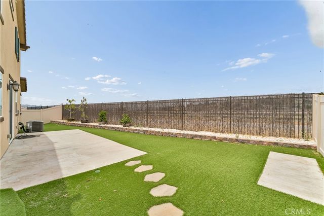 17115 Zion Drive, Canyon Country, CA 91387