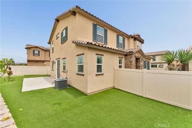 17115 Zion Drive, Canyon Country, CA 91387