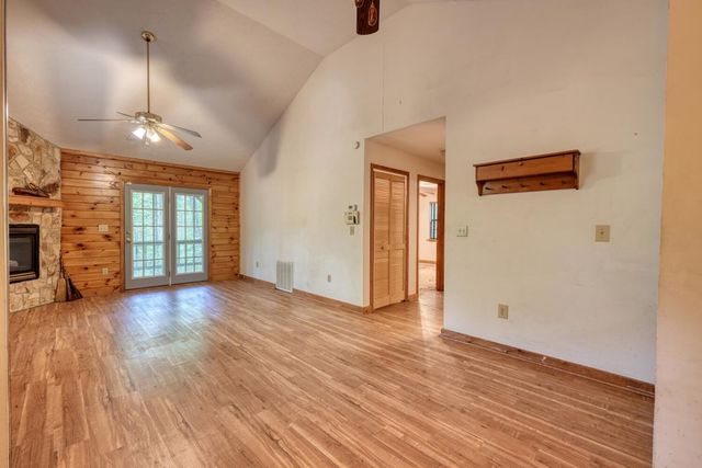 46 Evening Shade, Blairsville, GA 30512