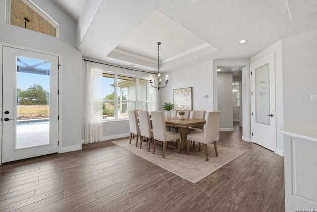 323 Curvatura, New Braunfels, TX 78132