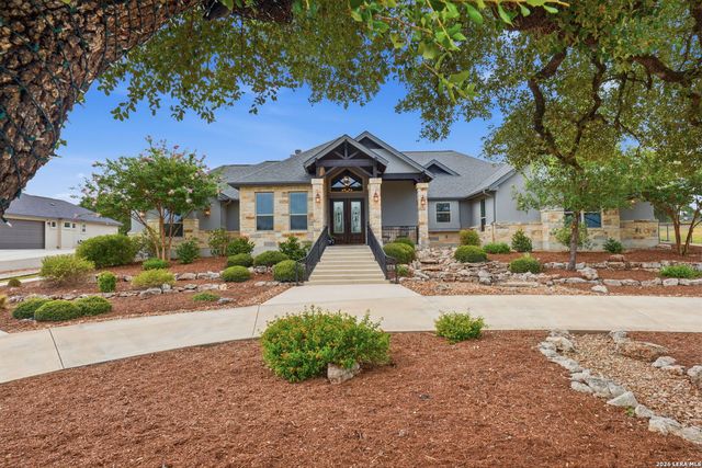 323 Curvatura, New Braunfels, TX 78132