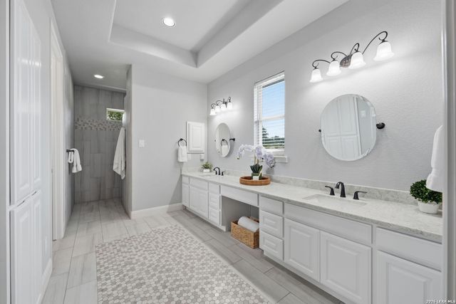 323 Curvatura, New Braunfels, TX 78132