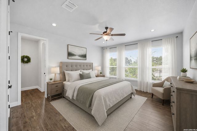 323 Curvatura, New Braunfels, TX 78132
