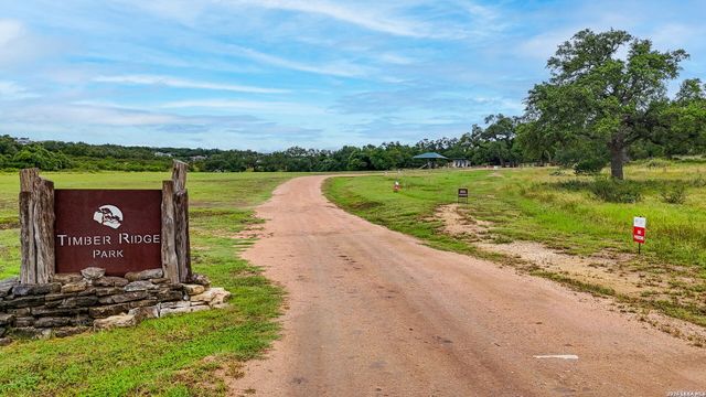 323 Curvatura, New Braunfels, TX 78132