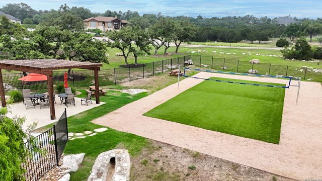 323 Curvatura, New Braunfels, TX 78132