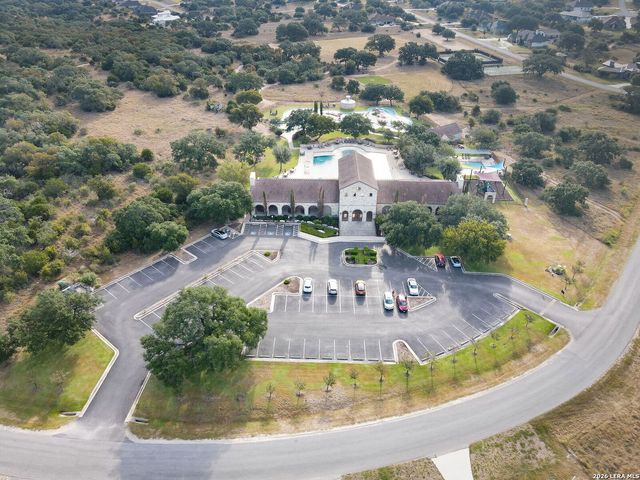 323 Curvatura, New Braunfels, TX 78132