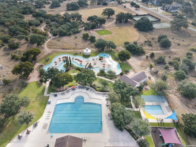 323 Curvatura, New Braunfels, TX 78132