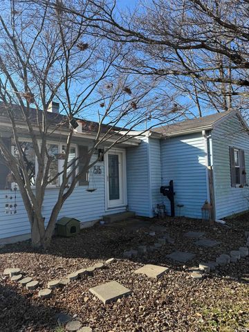 2505 Ravenswood Drive, Evansville, IN 47714