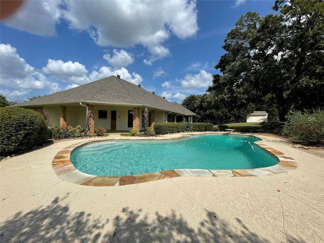 6340 Grauton Drive, Mansfield, TX 76063