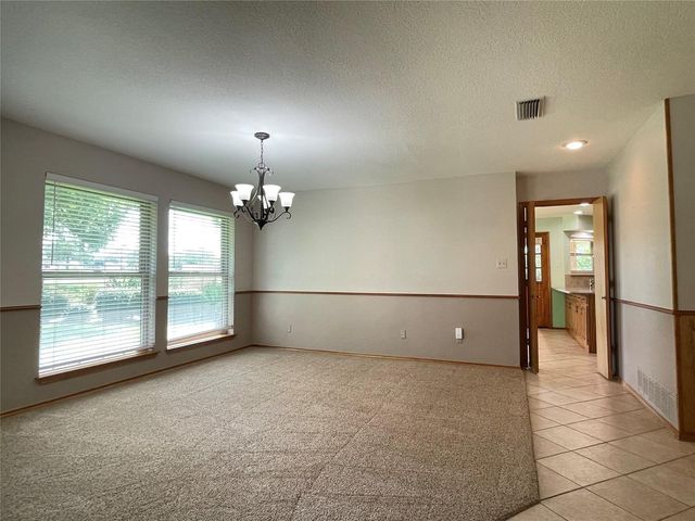 6340 Grauton Drive, Mansfield, TX 76063