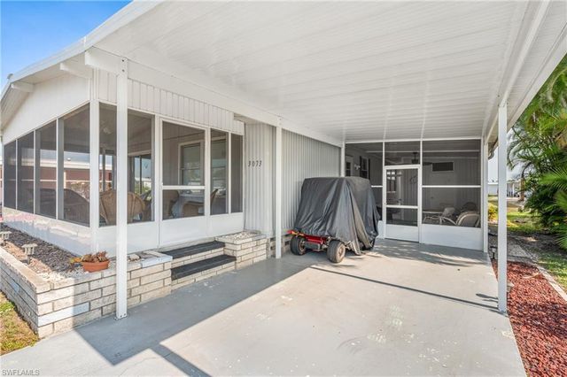 3073 Longview LN, North Fort Myers, FL 33917