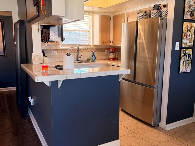 7618 Garsee Drive, Houston, TX 77040