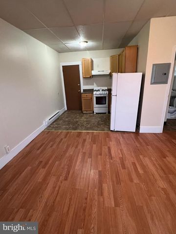 4154 W GIRARD AVE, Philadelphia, PA 19104