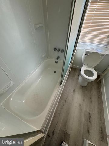 4154 W GIRARD AVE, Philadelphia, PA 19104