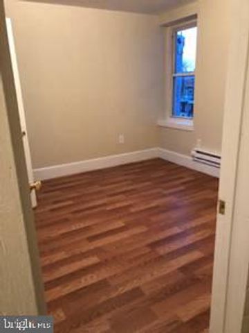 4154 W GIRARD AVE, Philadelphia, PA 19104