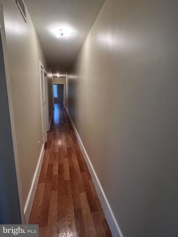 4154 W GIRARD AVE, Philadelphia, PA 19104