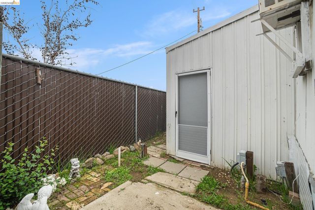 210 W Cypress 1, Oakley, CA 94561