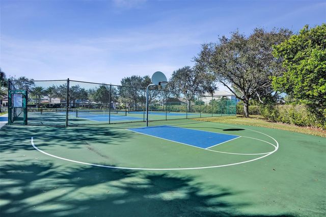 16287 Mariposa Circle S, Pembroke Pines, FL 33331