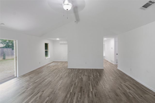 4301 Middlebrook Drive, Arlington, TX 76016
