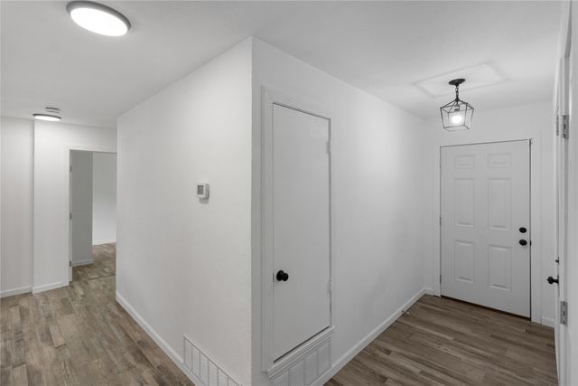 4301 Middlebrook Drive, Arlington, TX 76016