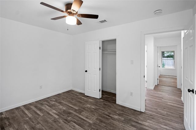 4301 Middlebrook Drive, Arlington, TX 76016