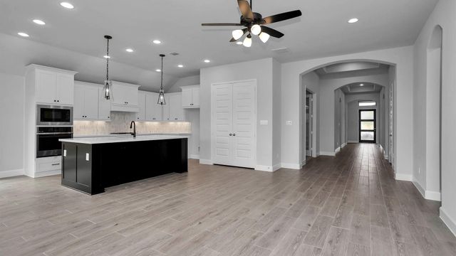 5026 Albany Shores Lane N, Fulshear, TX 77441