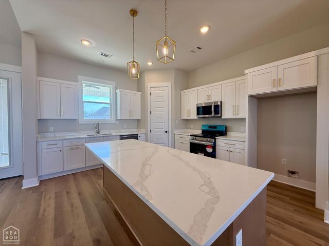 1405 S 31st Street, Paragould, AR 72450