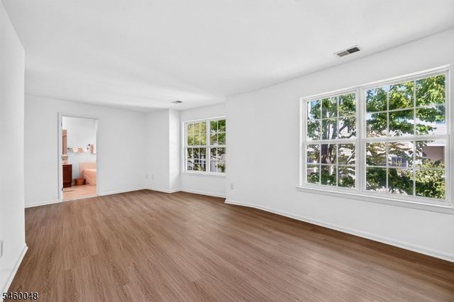 706 Dawson Pl, Hanover Twp., NJ 07981