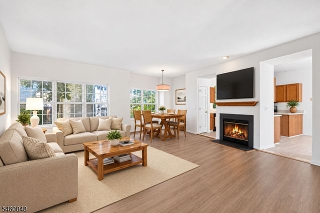 706 Dawson Pl, Hanover Twp., NJ 07981