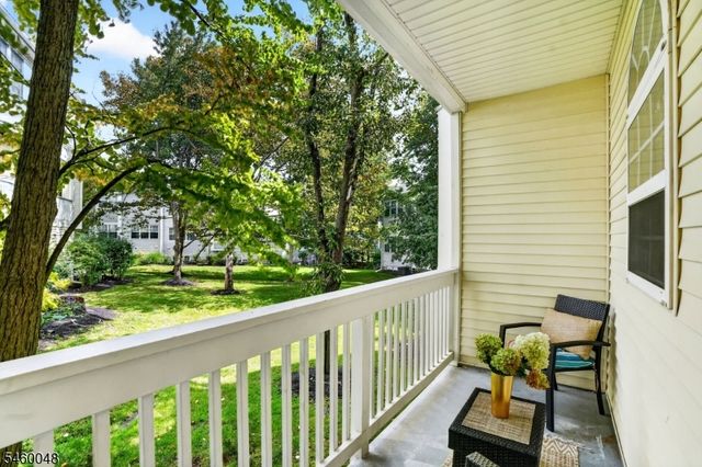 706 Dawson Pl, Hanover Twp., NJ 07981