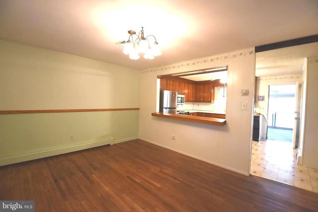 571 TOWNSHIP LINE RD, Telford, PA 18969