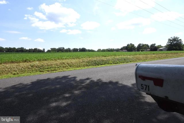 571 TOWNSHIP LINE RD, Telford, PA 18969