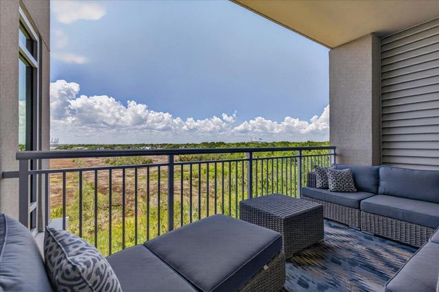 155 Wingo Way 467, Mount Pleasant, SC 29464