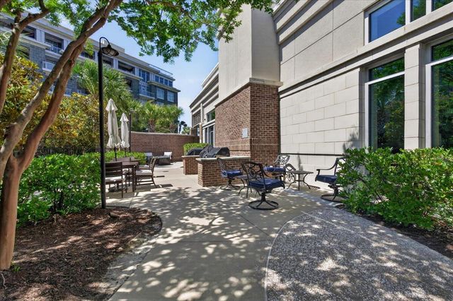 155 Wingo Way 467, Mount Pleasant, SC 29464