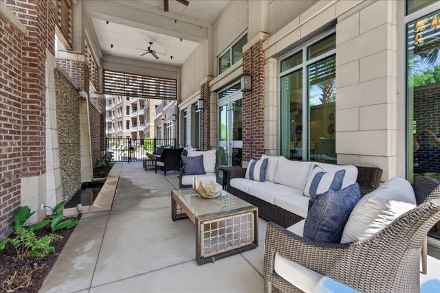 155 Wingo Way 467, Mount Pleasant, SC 29464