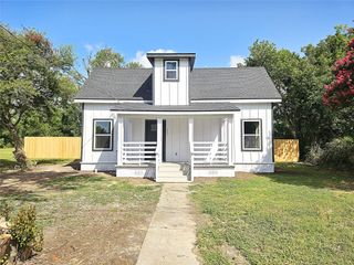 403 N Archer Street, Groesbeck, TX 76642