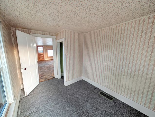 810 SE 10th Street, Des Moines, IA 50309