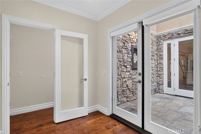 207 18th Street, Huntington Beach, CA 92648