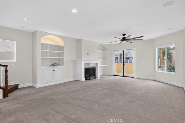 207 18th Street, Huntington Beach, CA 92648