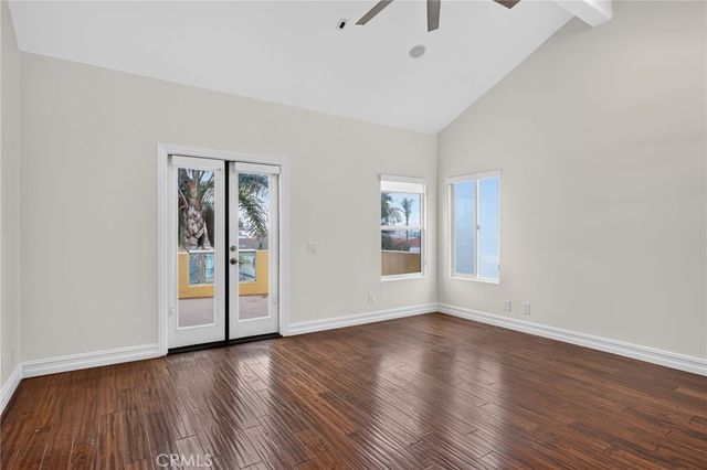 207 18th Street, Huntington Beach, CA 92648