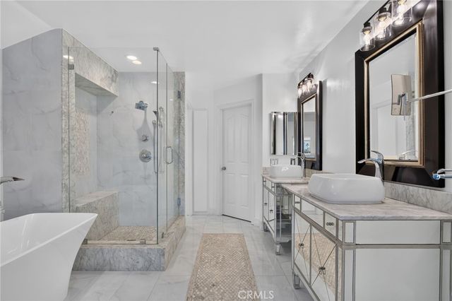 207 18th Street, Huntington Beach, CA 92648